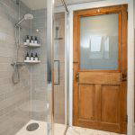 1 Somerset Place, Edinburgh, EH6 8AG - Bathroom
