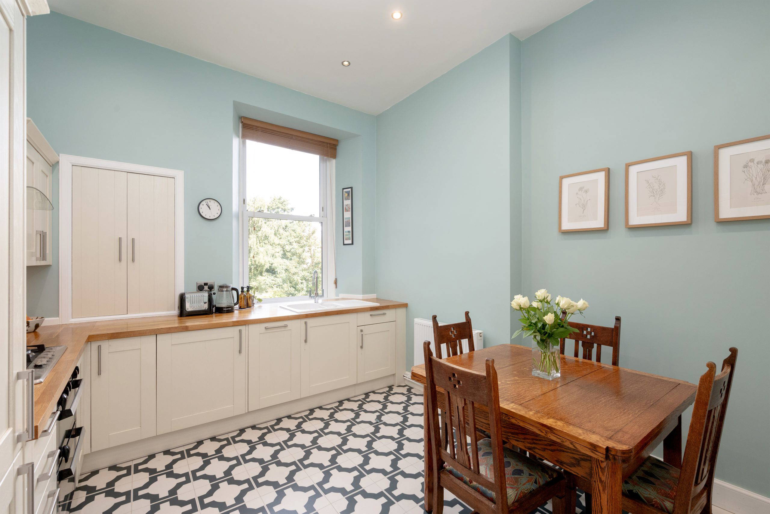 29/1 Polwarth Gardens, Edinburgh, EH11 1JT - Dining Room