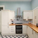 29/1 Polwarth Gardens, Edinburgh, EH11 1JT - Kitchen