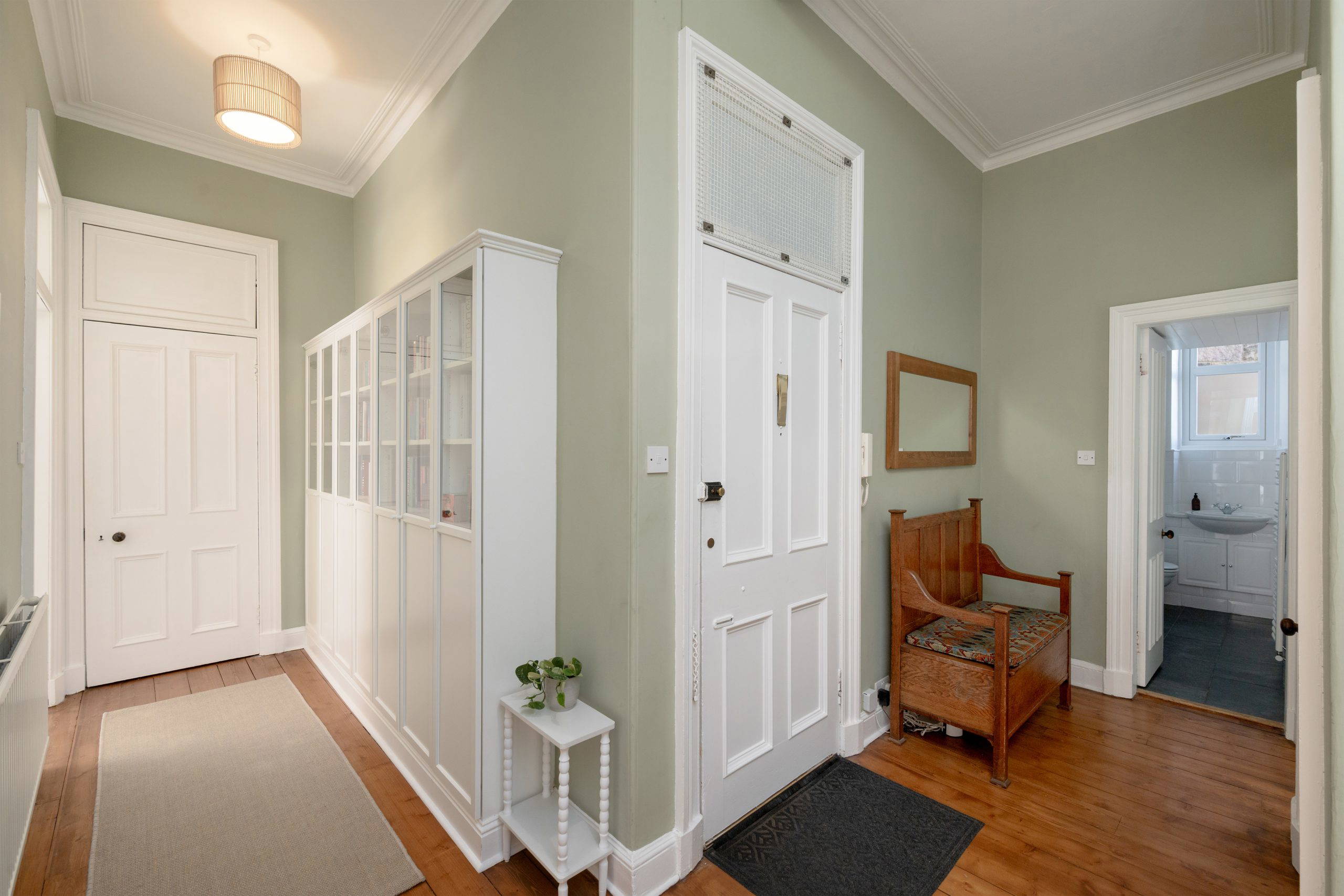 29/1 Polwarth Gardens, Edinburgh, EH11 1JT - Hallway