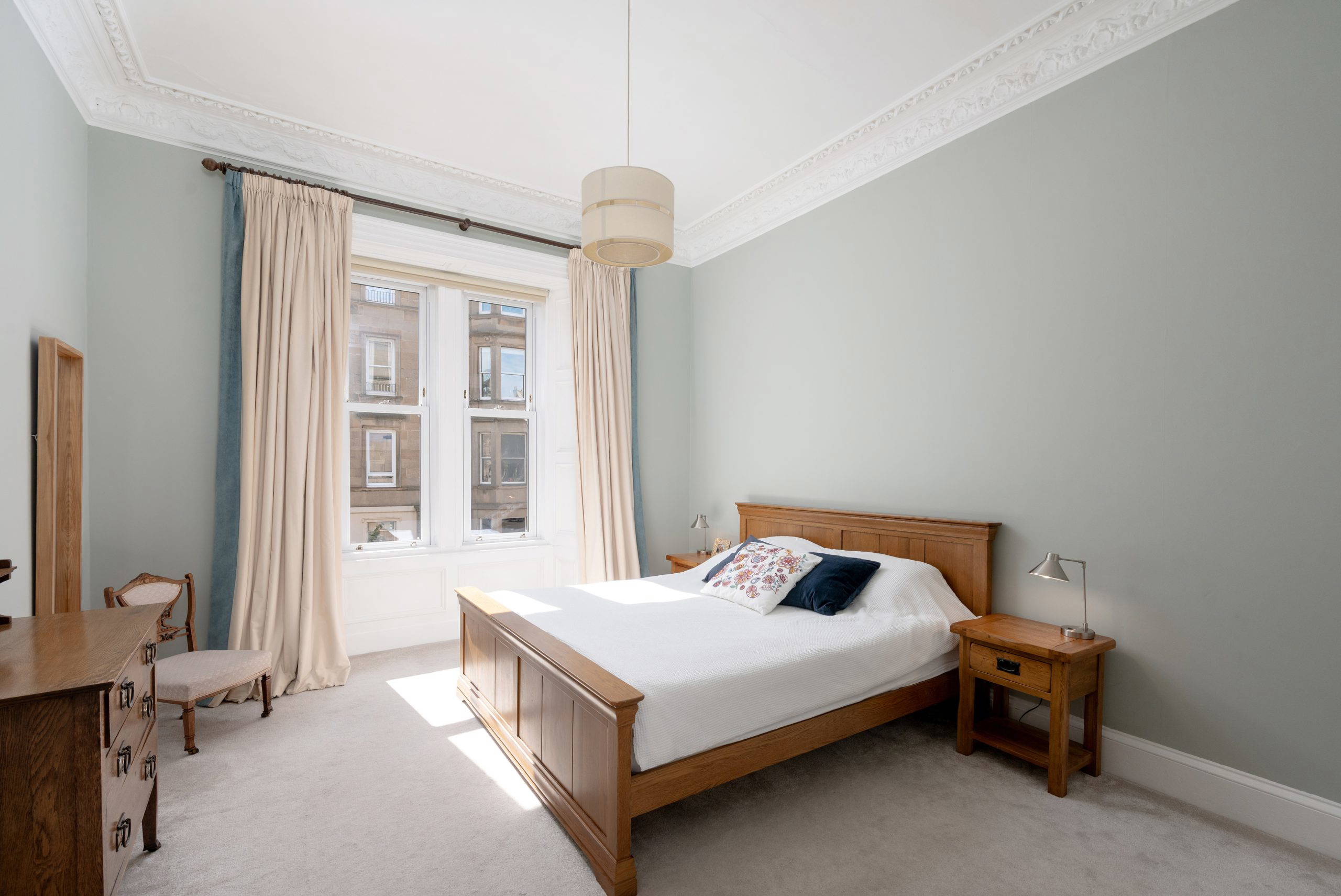 29/1 Polwarth Gardens, Edinburgh, EH11 1JT - Bedroom