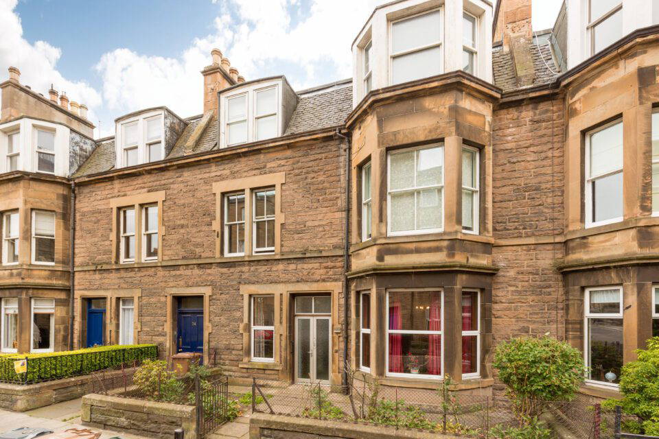 22 Shandon Place, EDINBURGH, EH11 1QL