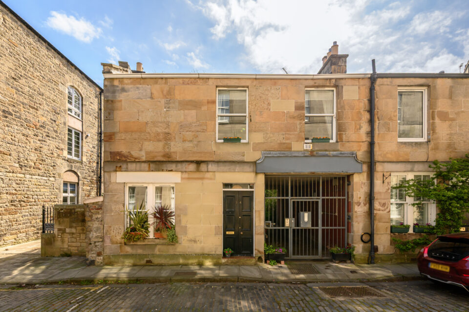 34 Dean Street, Edinburgh, EH4 1LW
