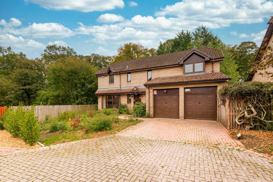 7 Galachlawside, Edinburgh, EH10 7JG