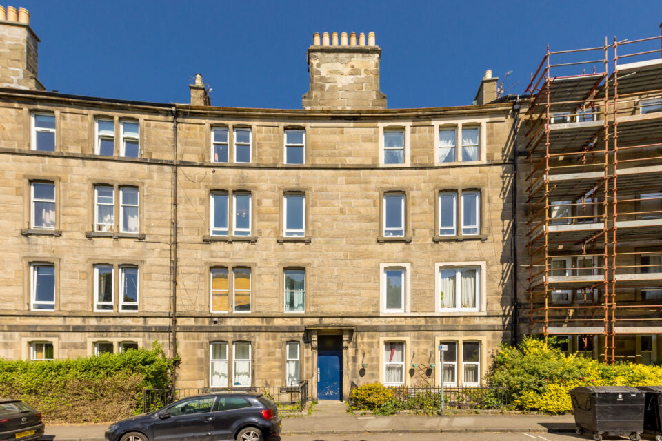 13/6 Murieston Crescent, EDINBURGH, EH11 2LJ