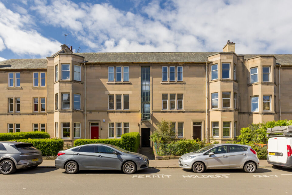 18/3 Learmonth Avenue, Edinburgh, EH4 1DF