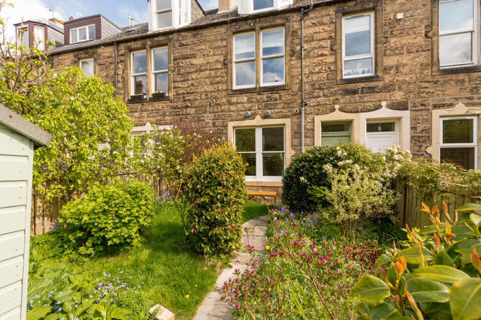 6 Daisy Terrace, Shandon, EH11 1PL