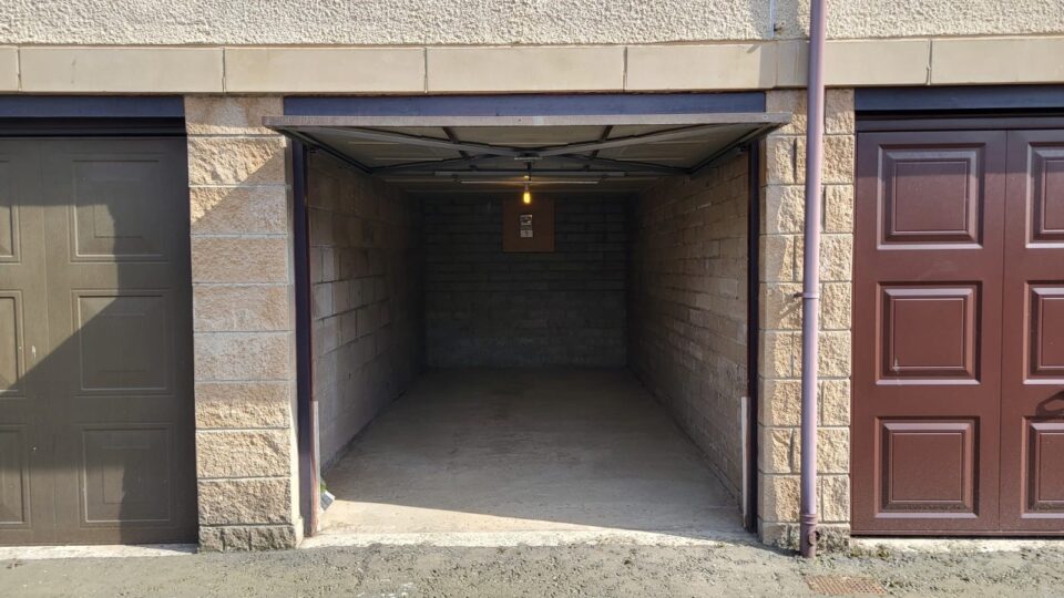 Garage No 10, 6 Roseburn Gardens, Roseburn Drive, Edinburgh,  EH12 5NS