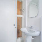 5/6 Murieston Place, Dalry EH11 2LT - Bathroom