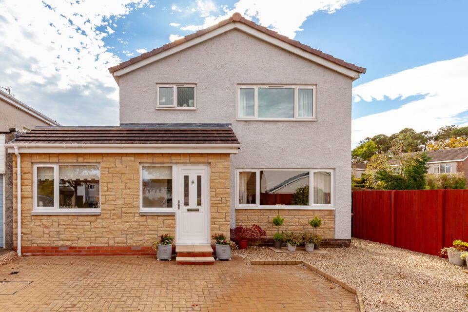 14 Crosswood Crescent, Balerno, EH14 7HS