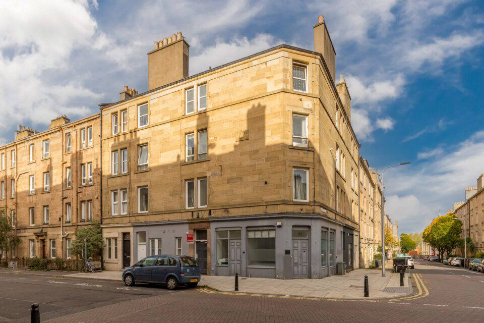 20/7 Watson Crescent EH11 1HF