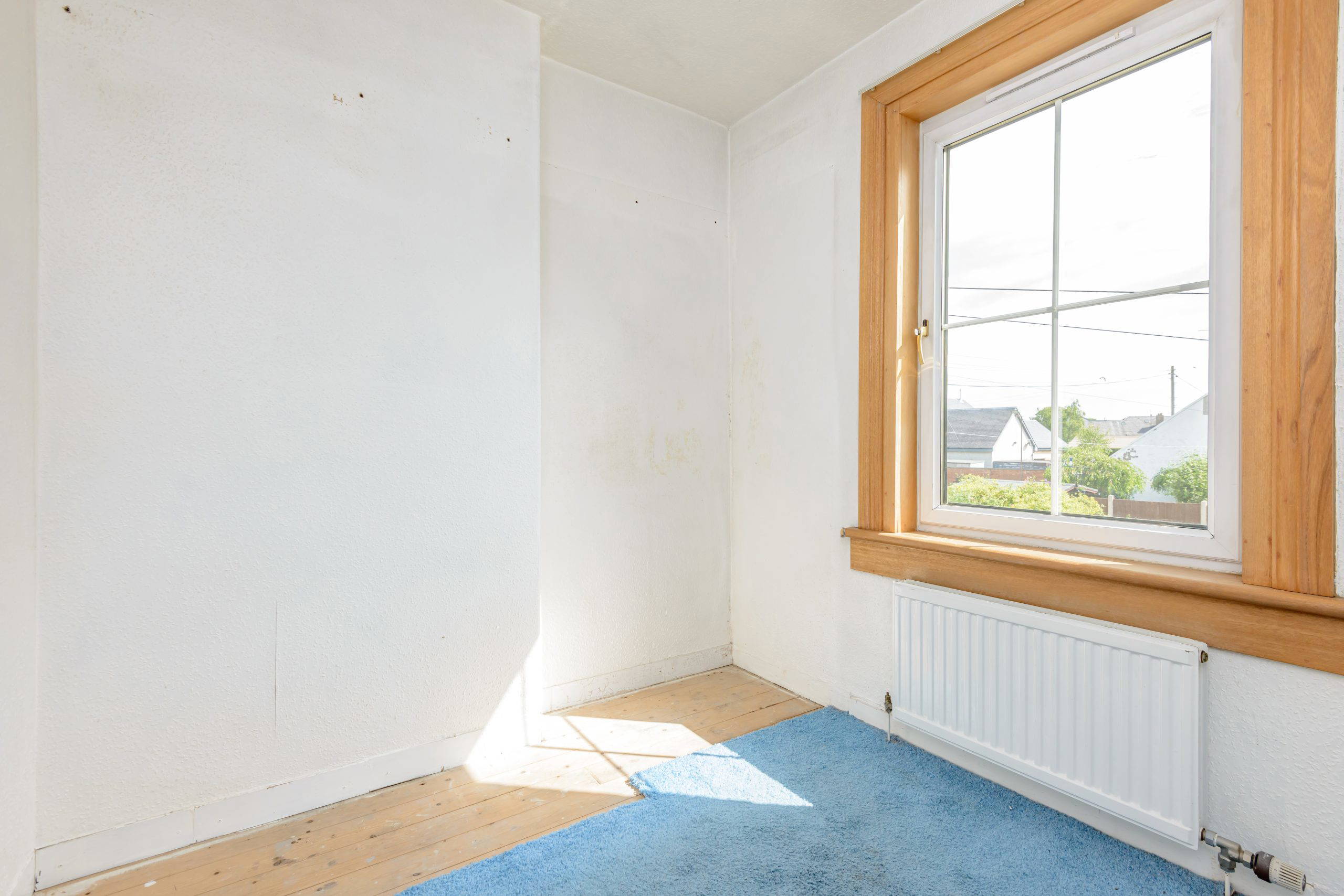 91 The Loan, Loanhead, EH20 9AG - Window View