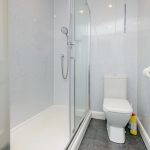 91 The Loan, Loanhead, EH20 9AG - Bathroom
