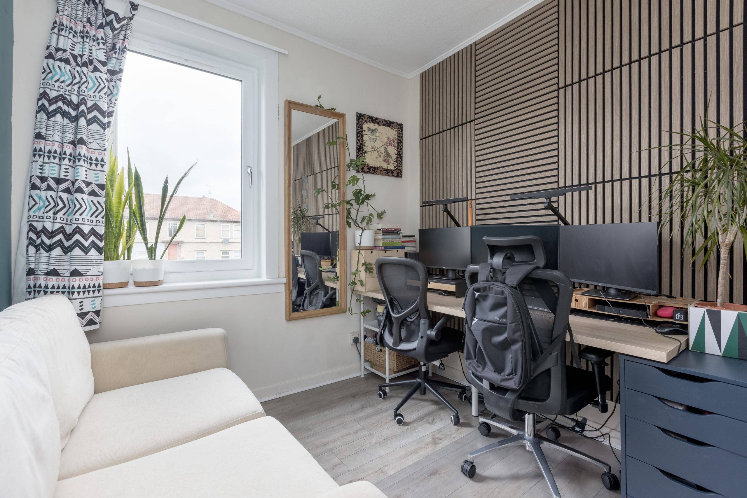 8/2 Lochend Drive, Edinburgh, EH7 6DW - Work place
