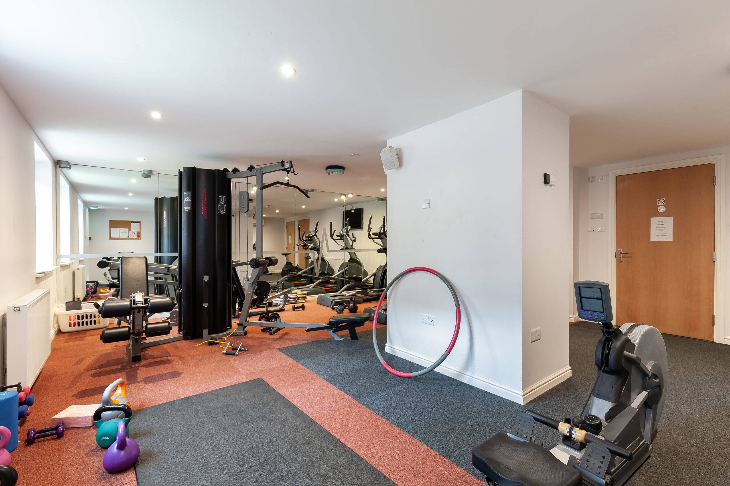 18/13 Slateford Gait, Edinbrugh, EH11 1GU - Gym Room