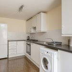 18/13 Slateford Gait, Edinbrugh, EH11 1GU - Kitchen