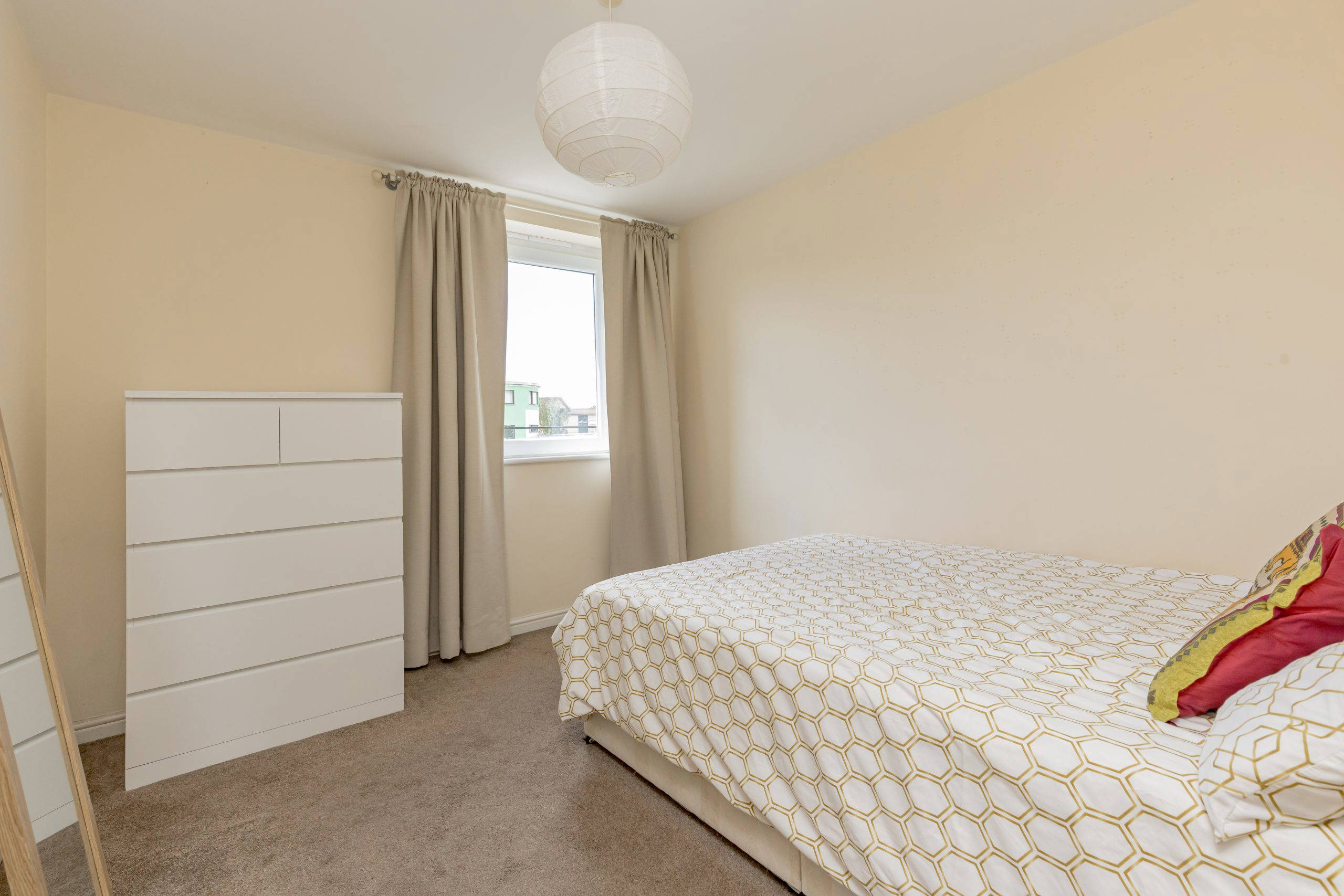 18/13 Slateford Gait, Edinbrugh, EH11 1GU - Bedroom