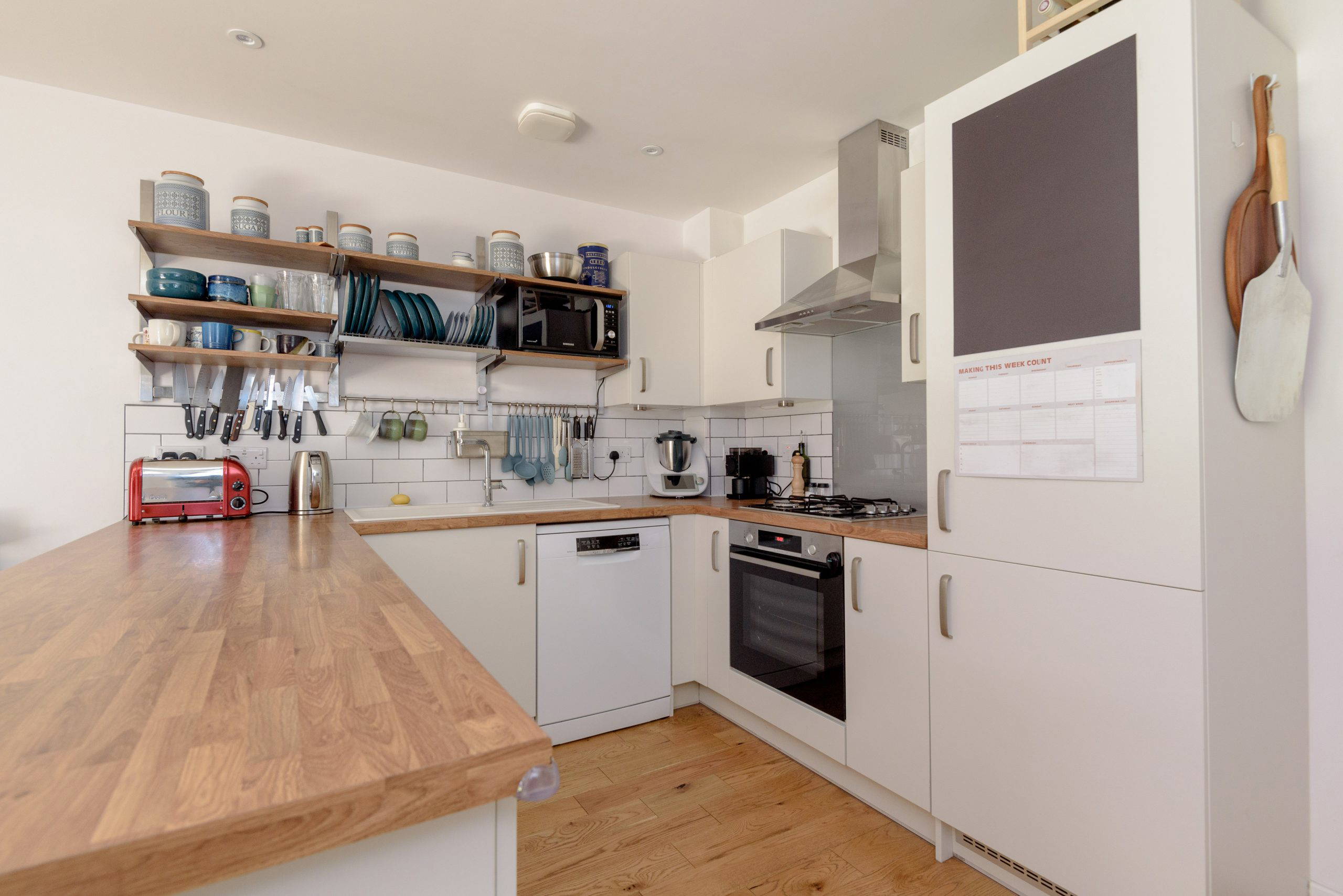 10 Saint Francis Way, Edinburgh, EH16 4XN - Kitchen