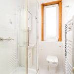 25 2f2, Watson Crescent, Edinburgh, EH11 1EZ - Bathroom