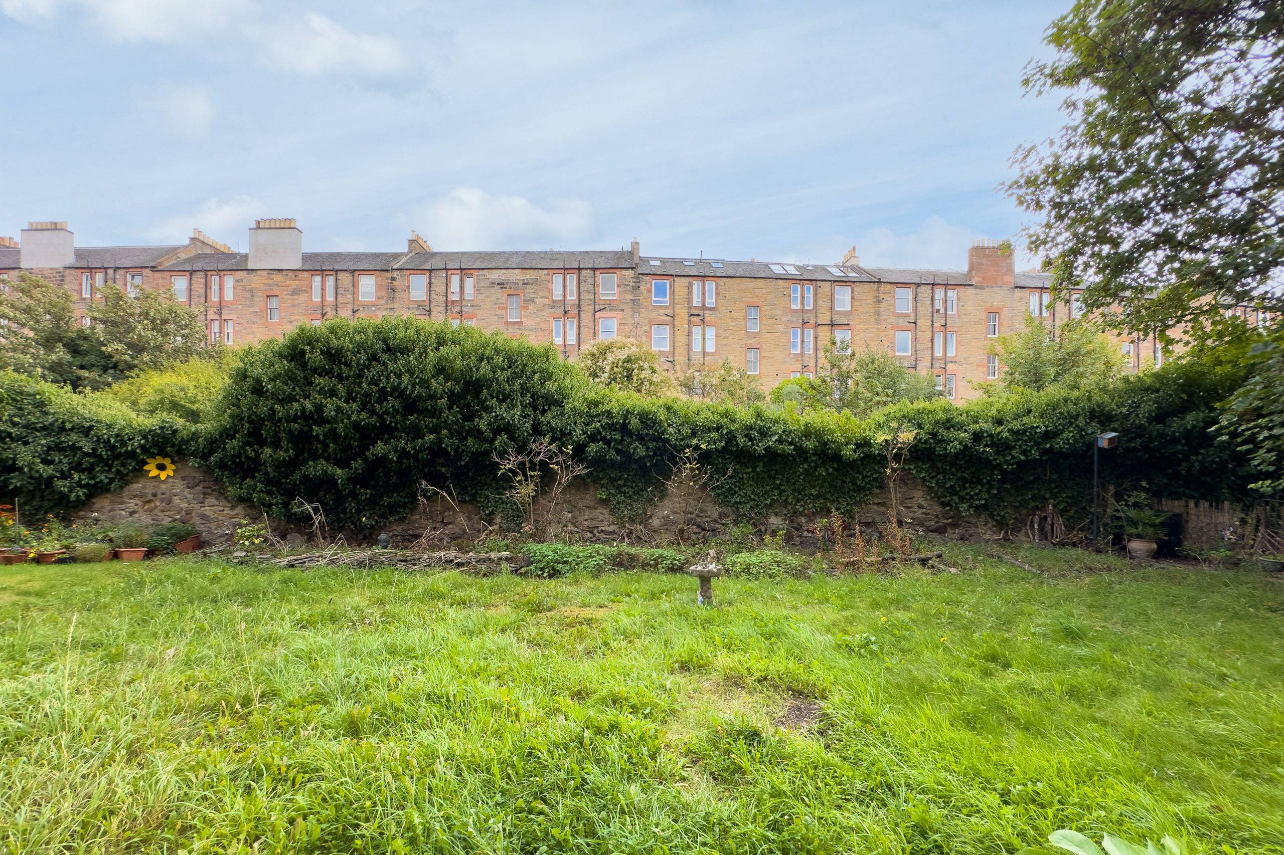 25 2f2, Watson Crescent, Edinburgh, EH11 1EZ - Garden