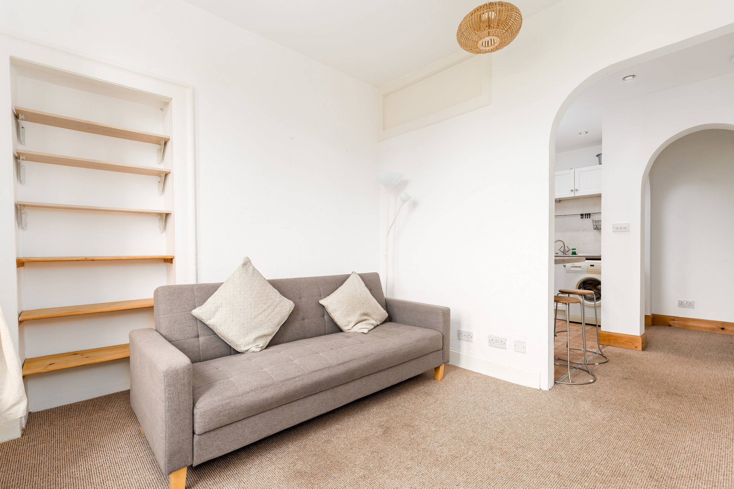 25 2f2, Watson Crescent, Edinburgh, EH11 1EZ - Living Room
